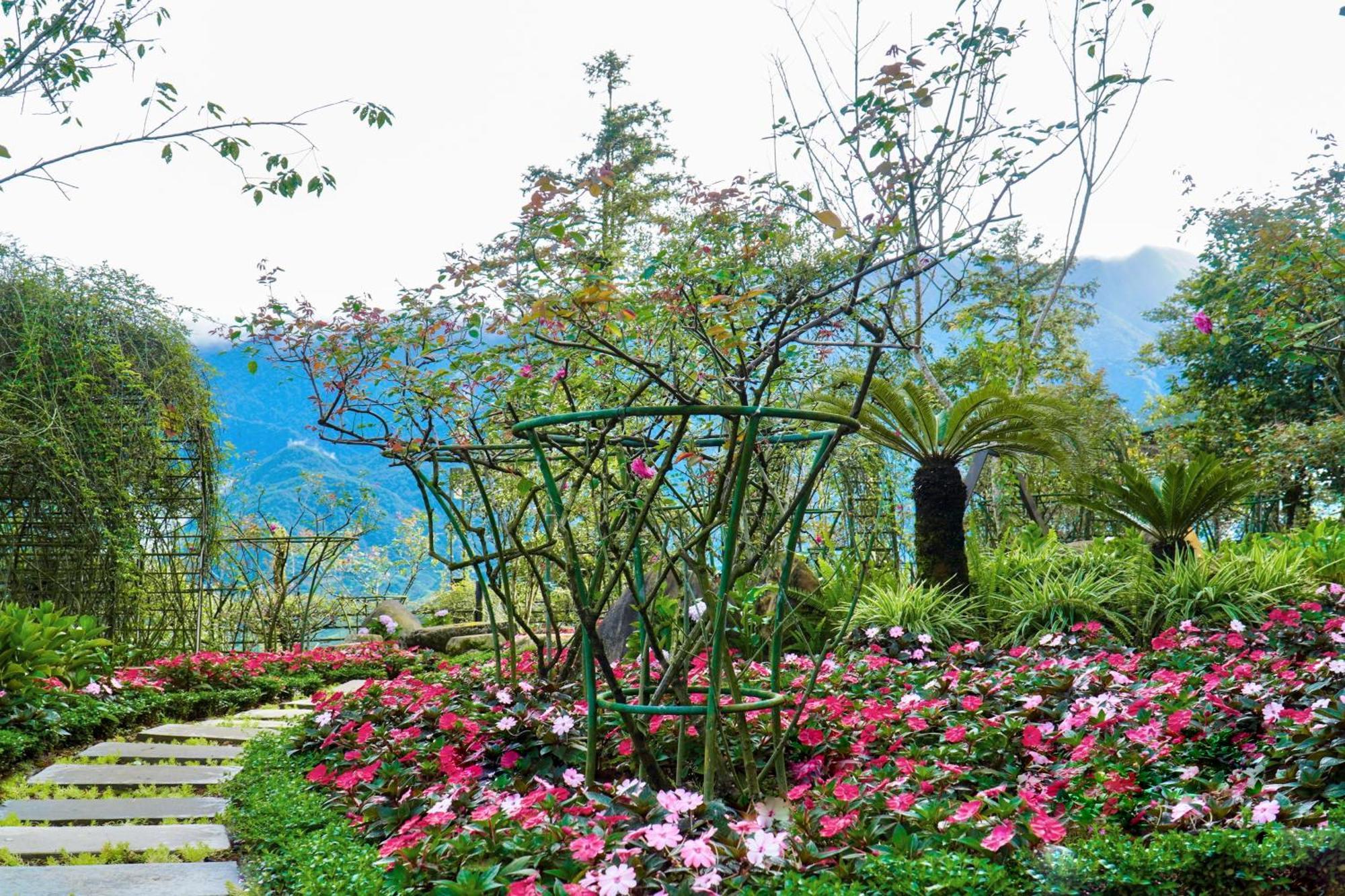 Sapa Highland Resort & Spa Екстериор снимка